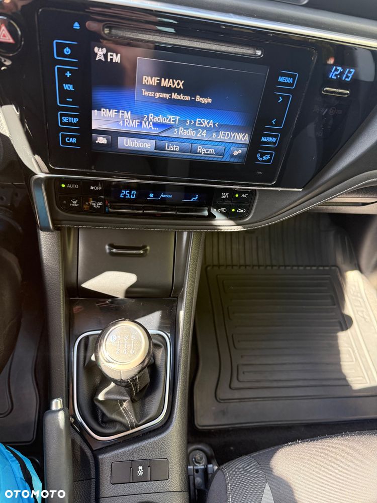Toyota Auris - 9