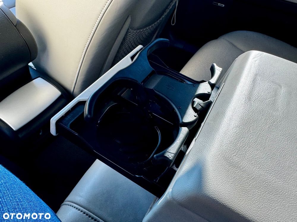 Audi A4 Avant - 27