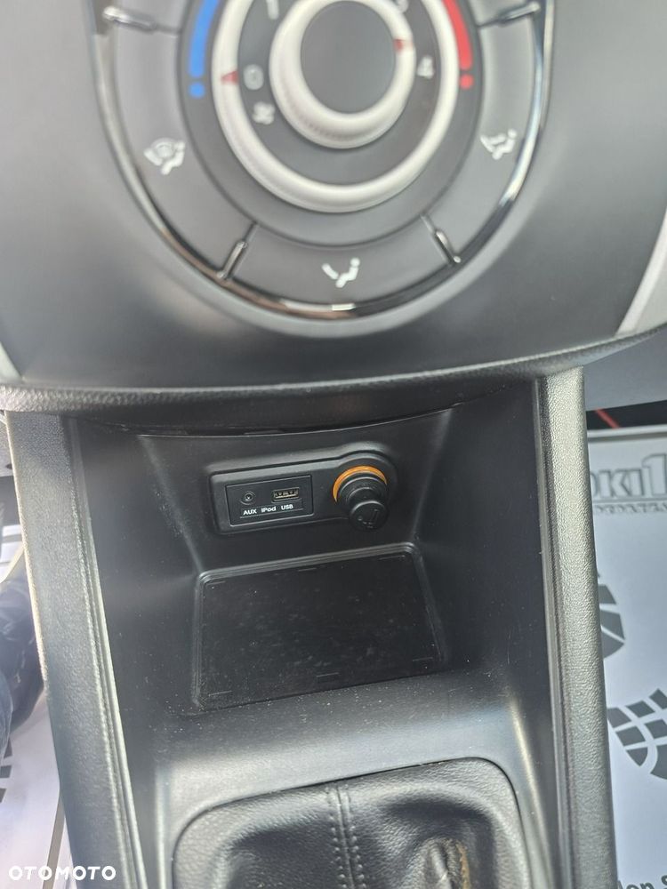 Kia Venga - 26