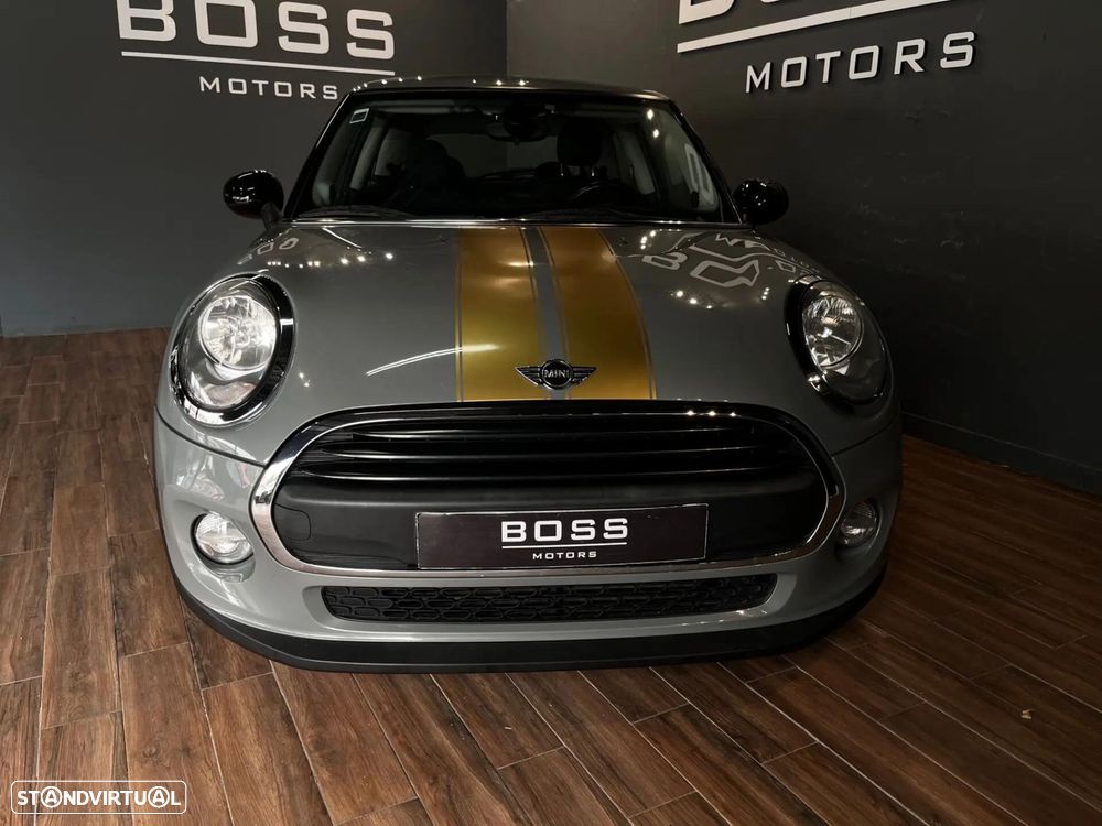 MINI 3 Portas One D - 7