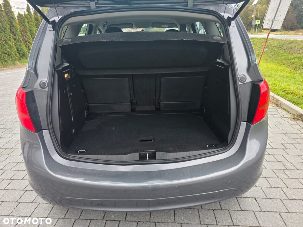 Opel Meriva - 11