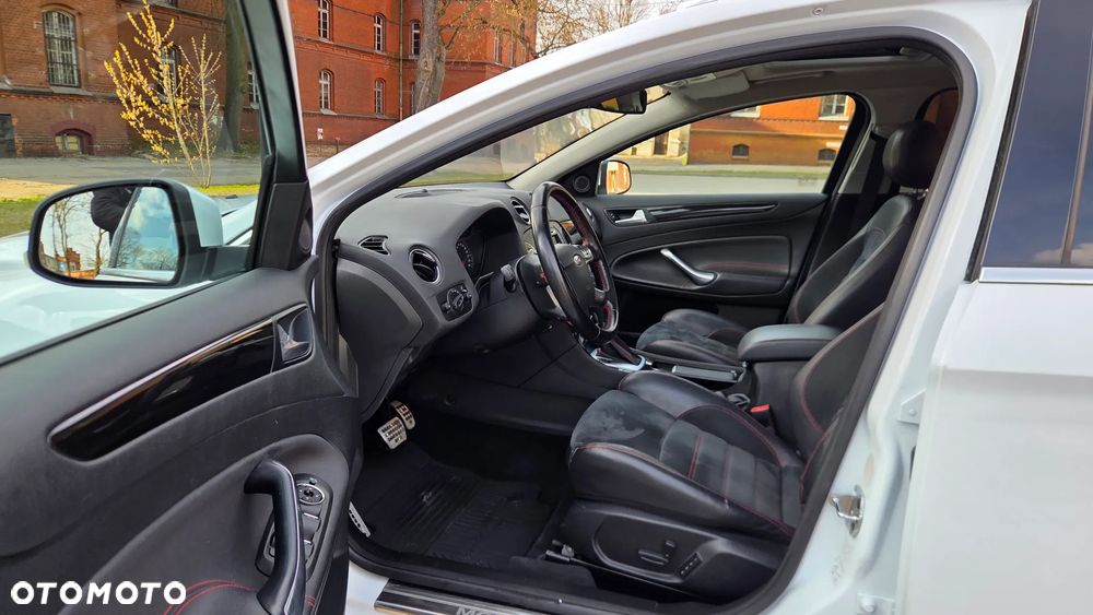 Ford Mondeo 2.2 TDCi Titanium S - 21