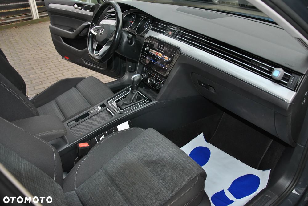 Volkswagen Passat ver-2-0-tdi-bmt-comfortline-dsg - 10