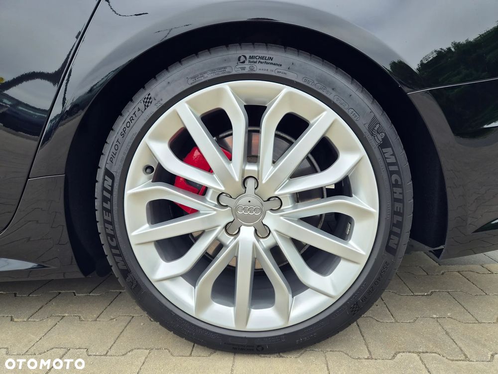 Audi A6 Avant 2.0 TDI Quattro S tronic - 12