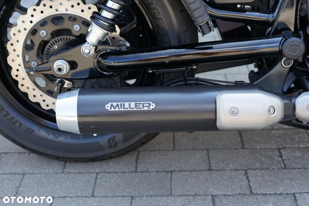 Yamaha XVS - 10