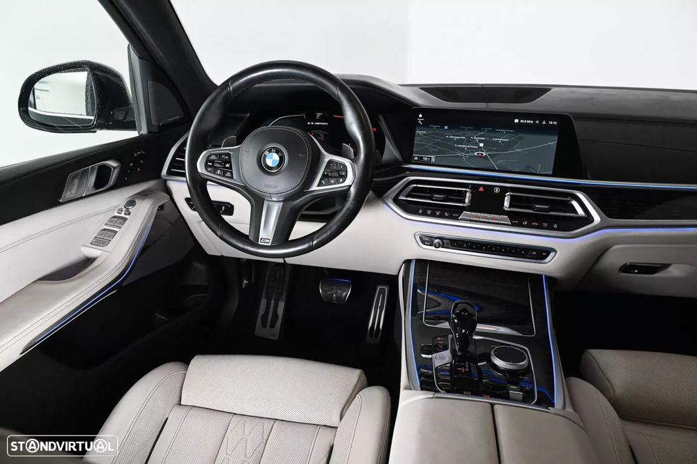 BMW X7 - 21