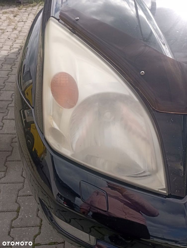 TOYOTA LAND CRUISER 120 LAMPA PRAWA PRZÓD PRZEDNIA EU - 1