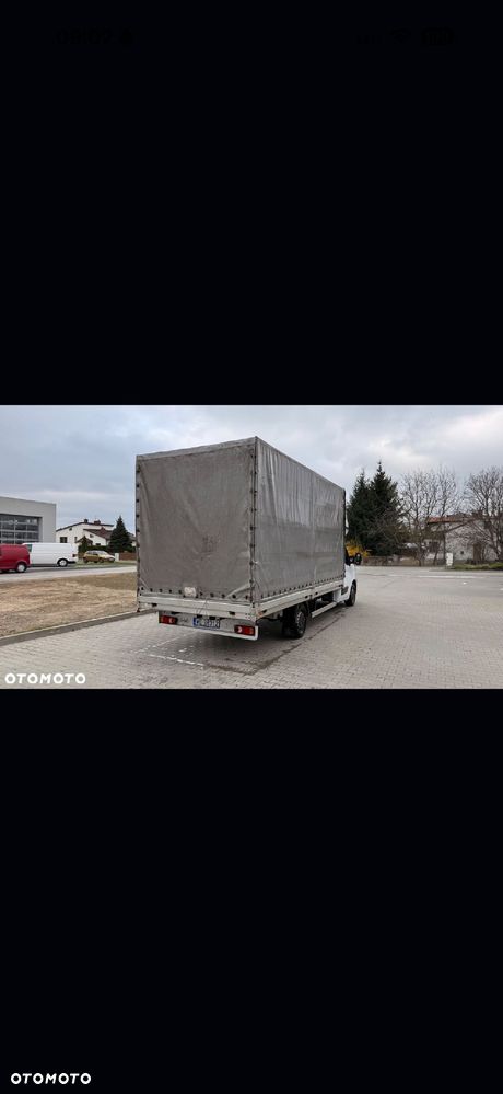 Mercedes-Benz Sprinter - 5
