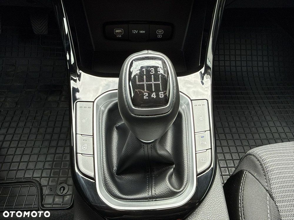 Hyundai i30 1.5 DPI Pure - 22