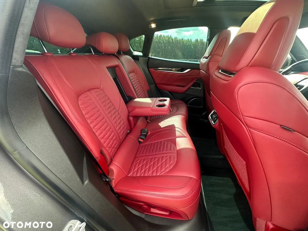 Maserati Levante Trofeo Q4 - 32