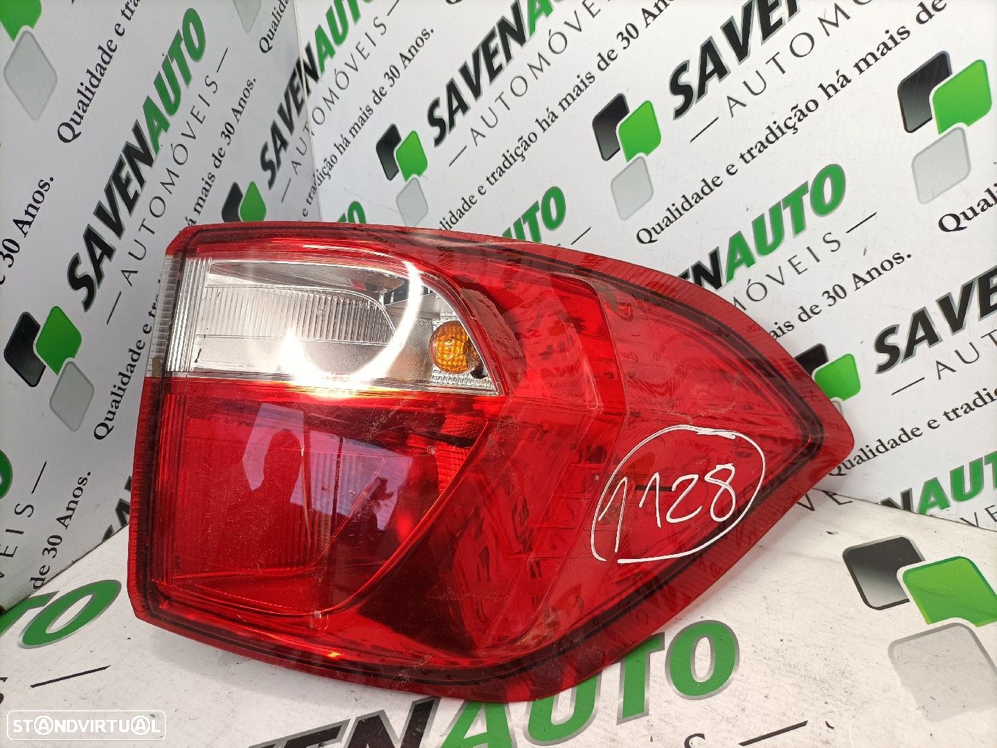 Farolim Ilharga Dto Ford Ecosport - 1