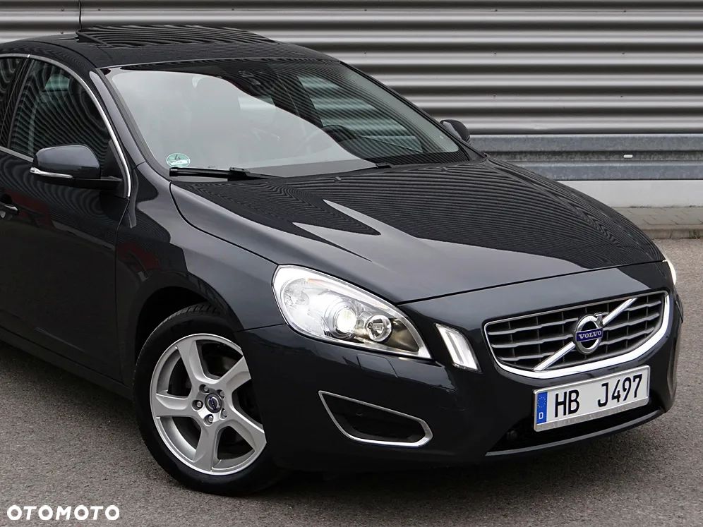 Volvo S60 D3 Summum - 12