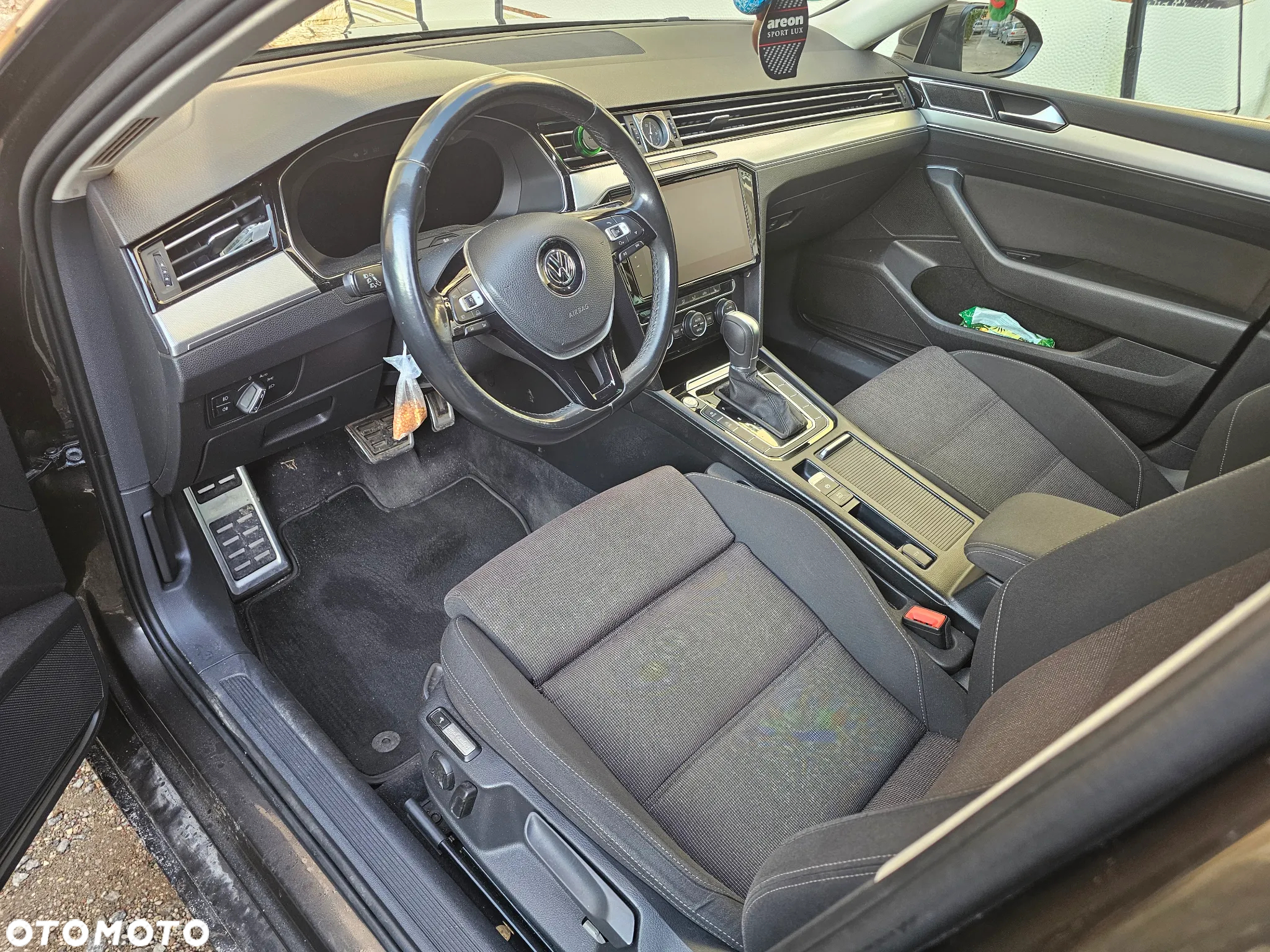 Volkswagen Passat Variant 2.0 TDI DSG (BlueMotion Technology) Comfortline - 8