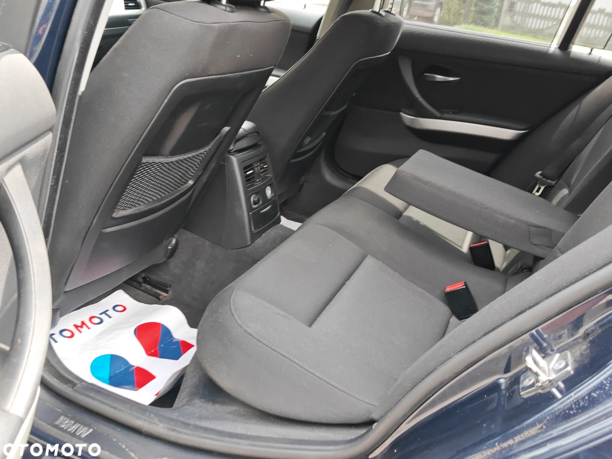 BMW Seria 3 318i - 8