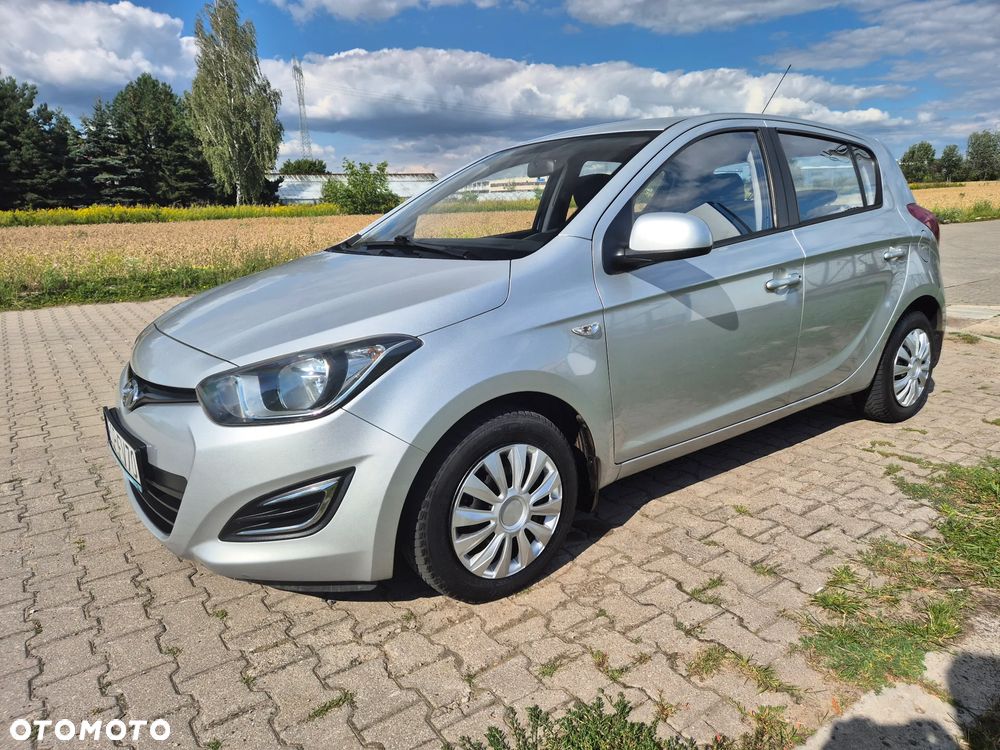 Hyundai i20 1.2 BlueDrive Go - 24