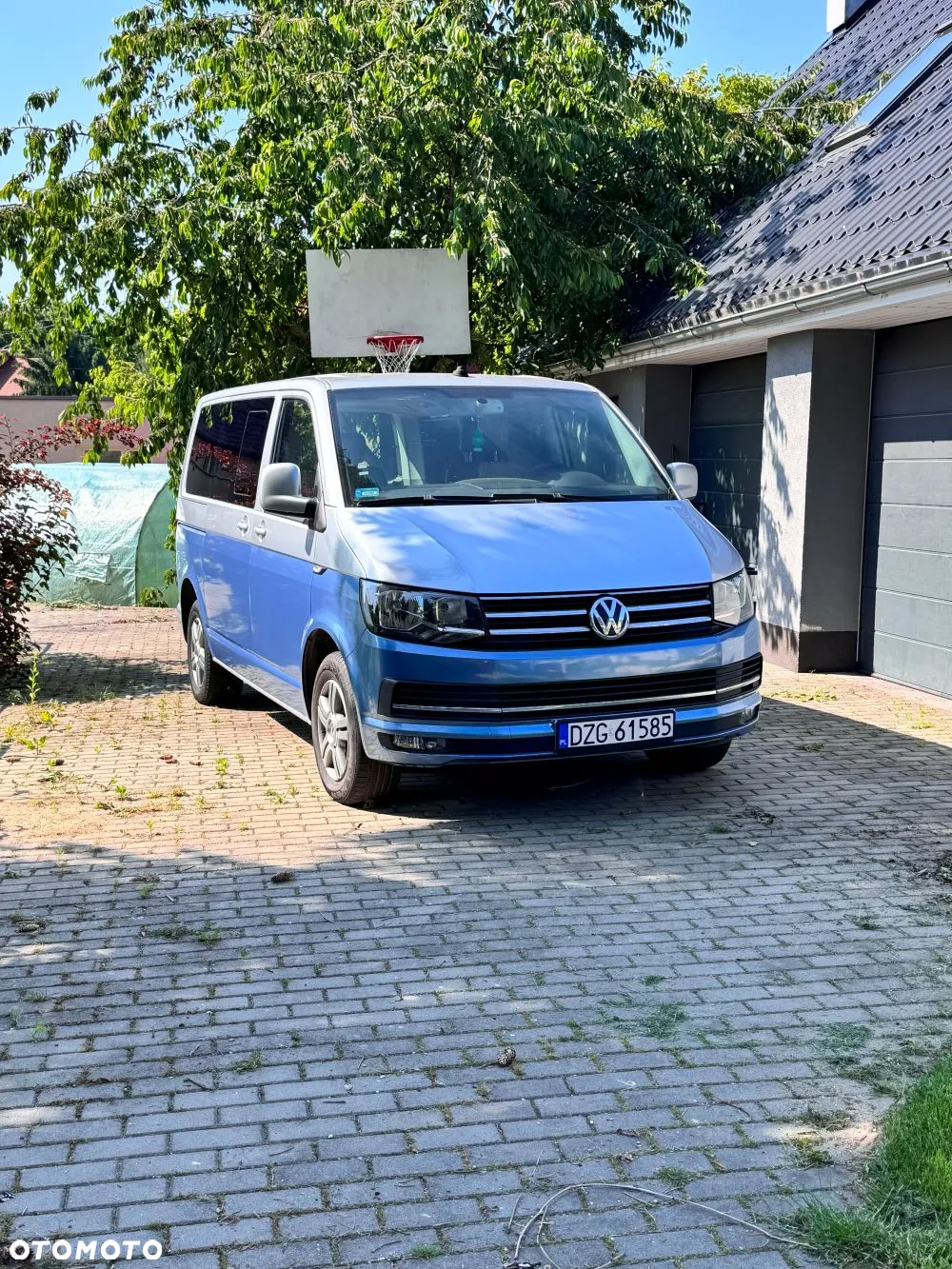 Volkswagen Multivan - 8