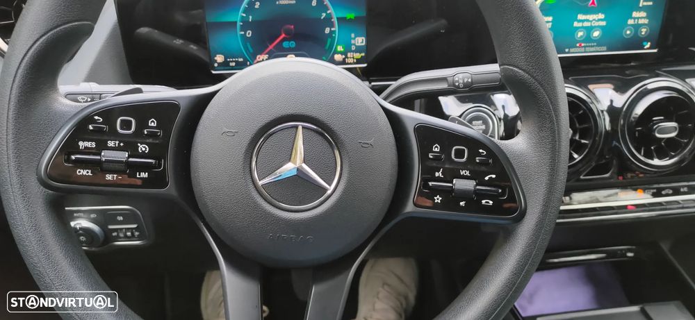 Mercedes-Benz B 250 e 8G-DCT Style - 9