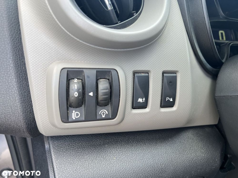 Renault trafic - 25