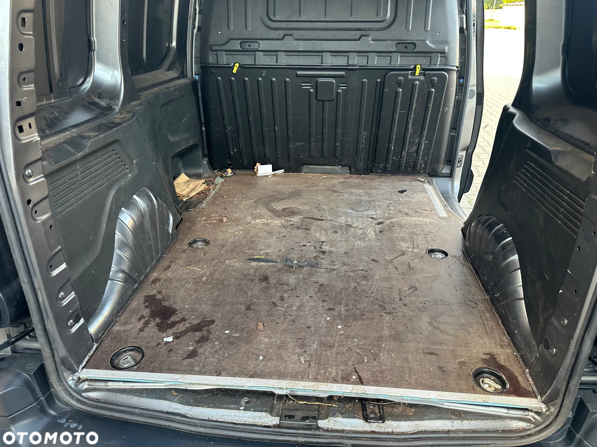 Citroën BERLINGO - 10