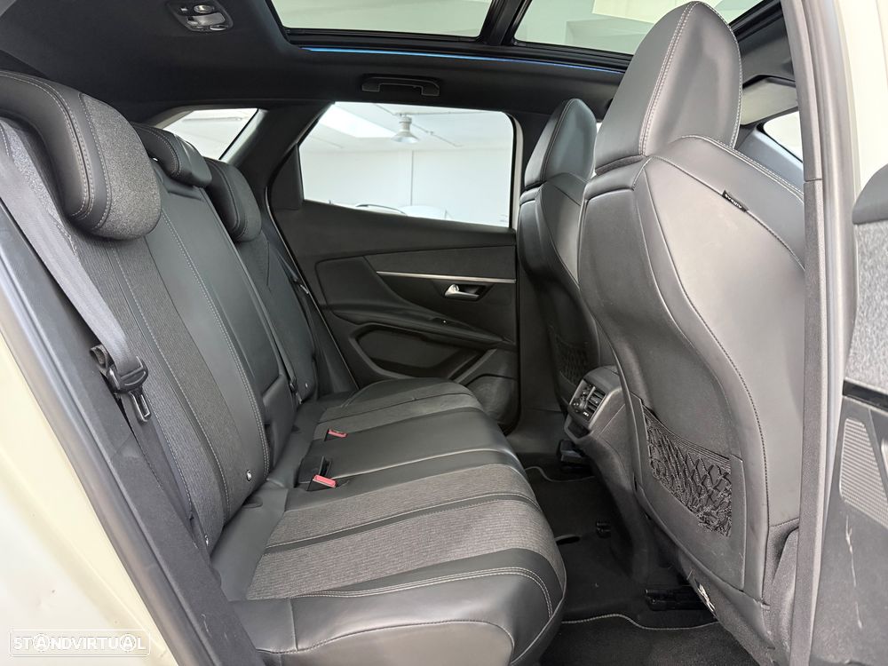 Peugeot 3008 1.2 PureTech GT Line EAT8 - 18