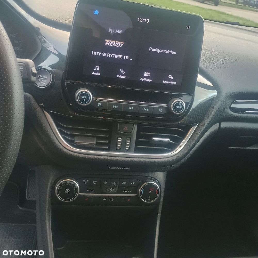 Ford Fiesta 1.0 EcoBoost Hybrid S&S ST-LINE - 8