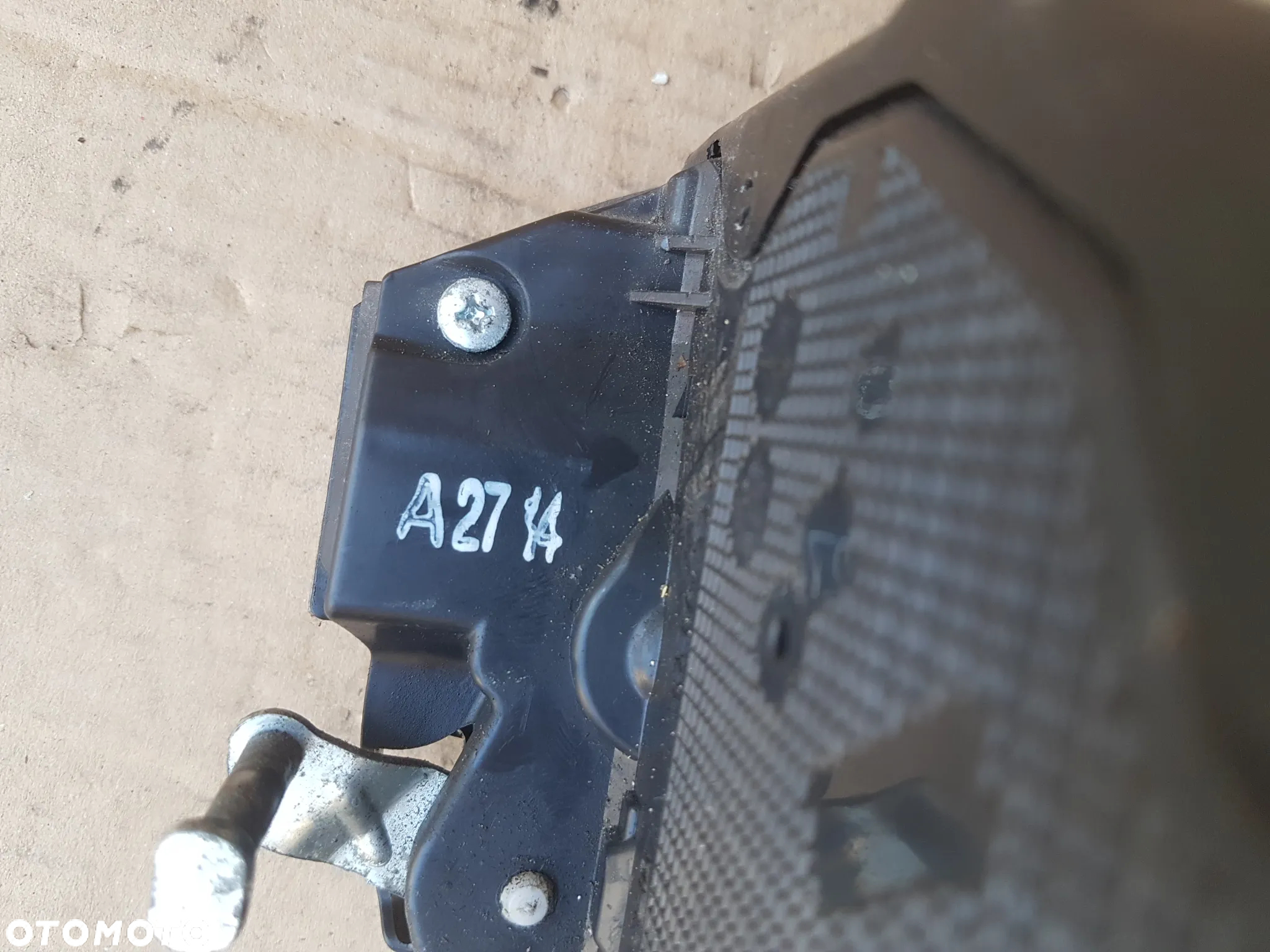 Toyota Auris II E18 zamek zamki drzwi europa  4 pin - 11