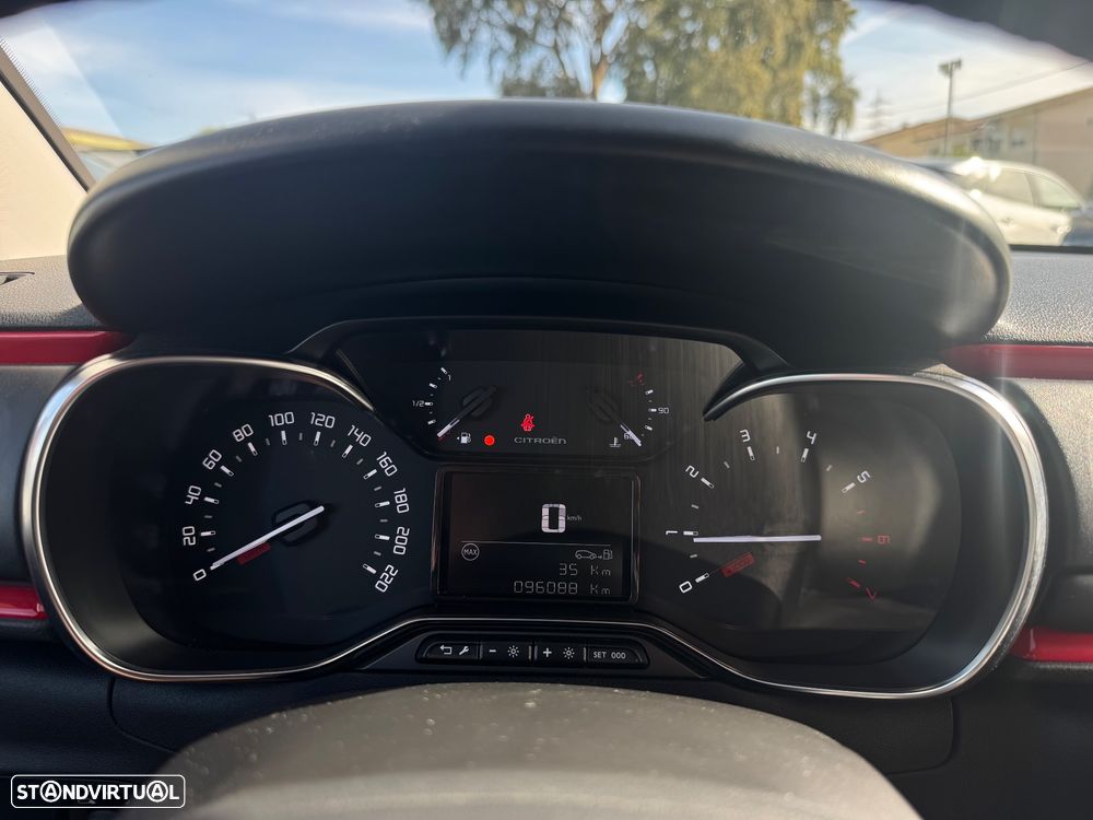 Citroën C3 1.2 PureTech Shine - 8