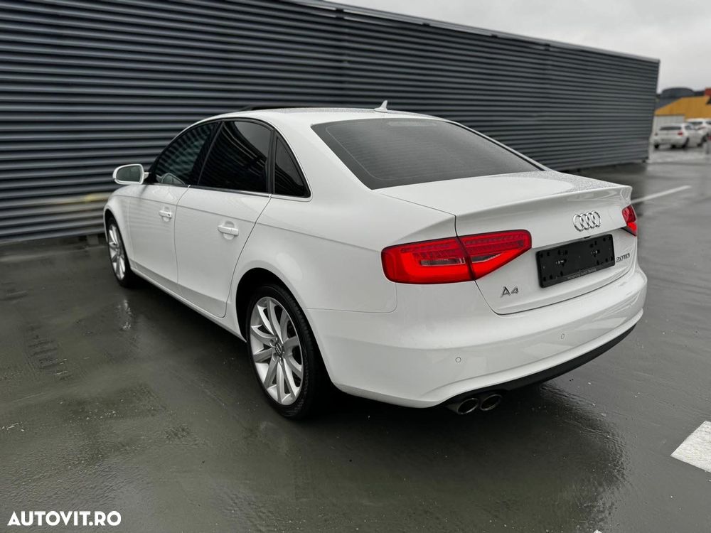 Audi A4 Avant 2.0 TDI DPF multitronic S line Sportpaket - 7