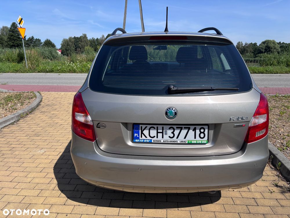Skoda Fabia 1.2 12V Family Plus - 6