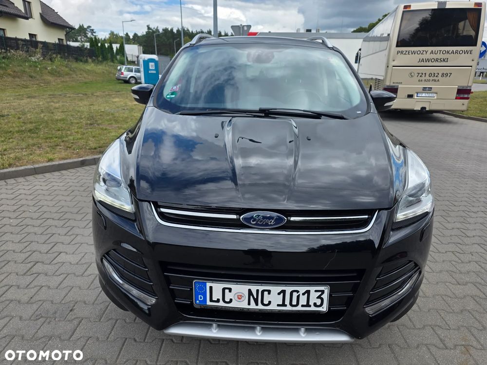 Ford Kuga 1.5 EcoBoost 2x4 Titanium - 3