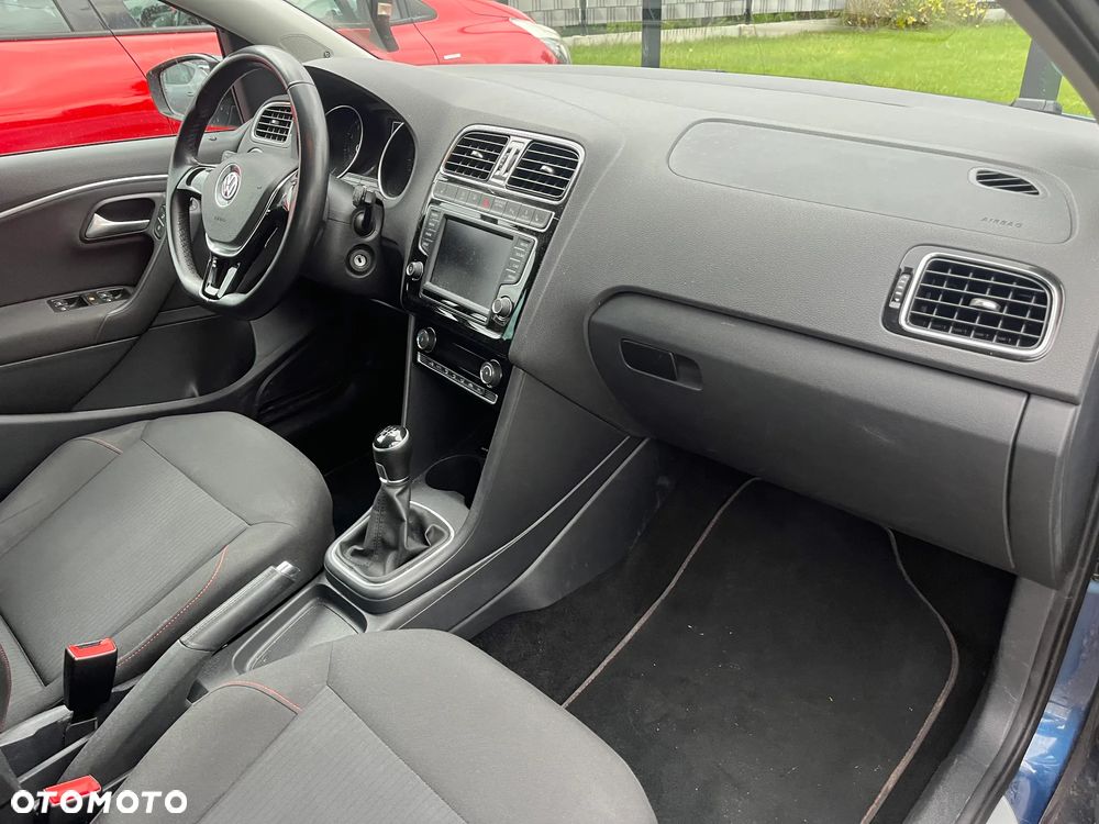 Volkswagen Polo 1.2 TSI (Blue Motion Technology) SOUND - 11