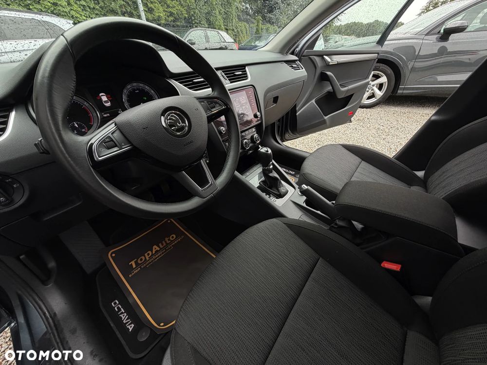 Skoda Octavia 1.5 TSI ACT DSG Ambition - 19
