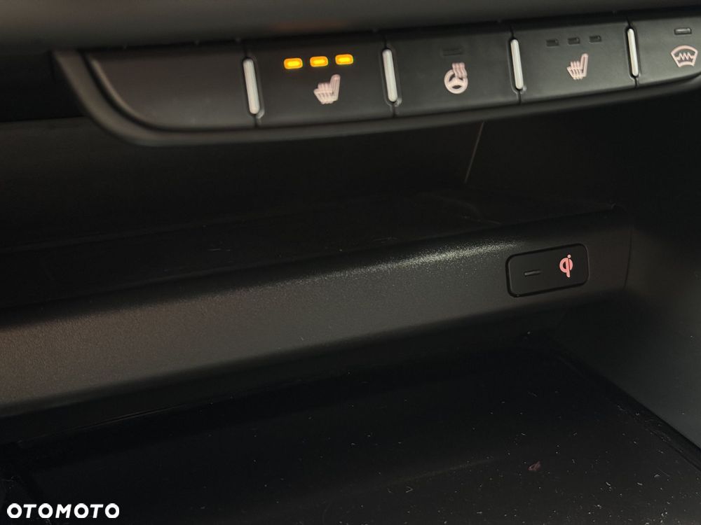 Kia XCeed 1.5 T-GDI Business Line DCT - 28