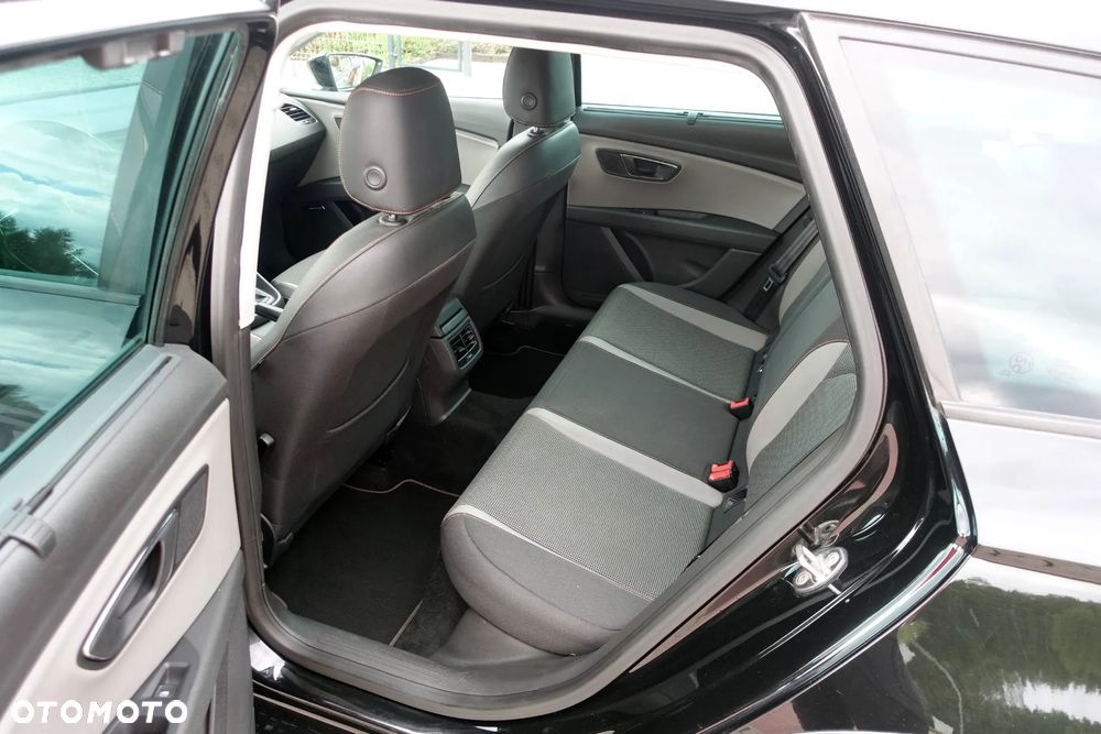 Seat Leon Sportstourer 2.0 TDI Start&Stop 4Drive DSG X-Perience - 15