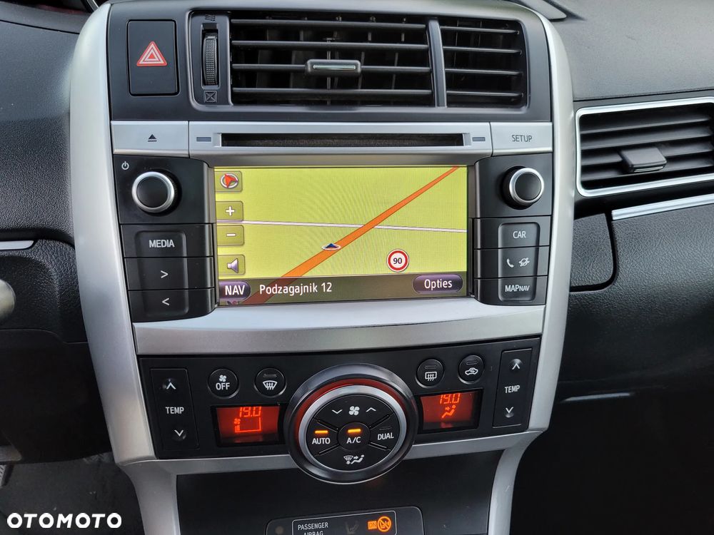 Toyota Verso 2.0 D-4D Executive - 34
