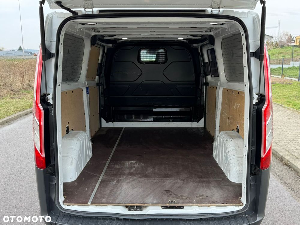 Ford TRANSIT - 12