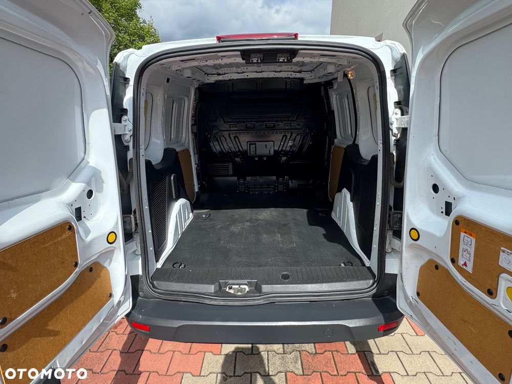 Ford Transit Conect - 13