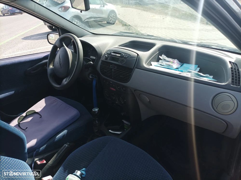 Fiat Punto 1.2 16V HLX - 6