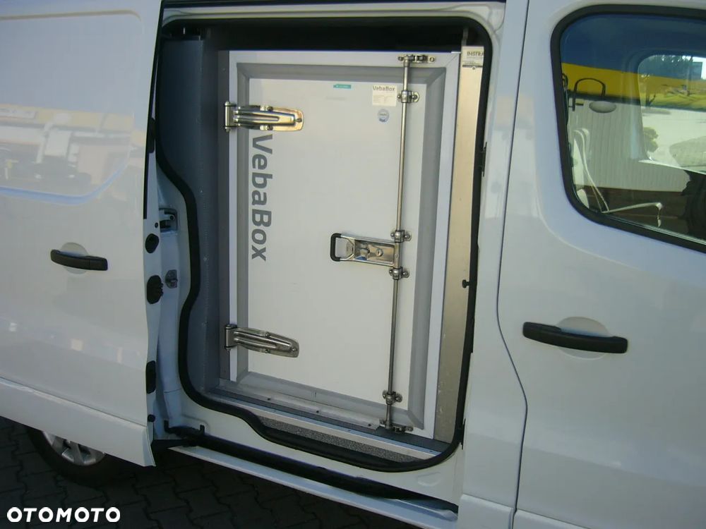 Opel Vivaro Komora chłodnicza VebaBox Panele słoneczne - 7