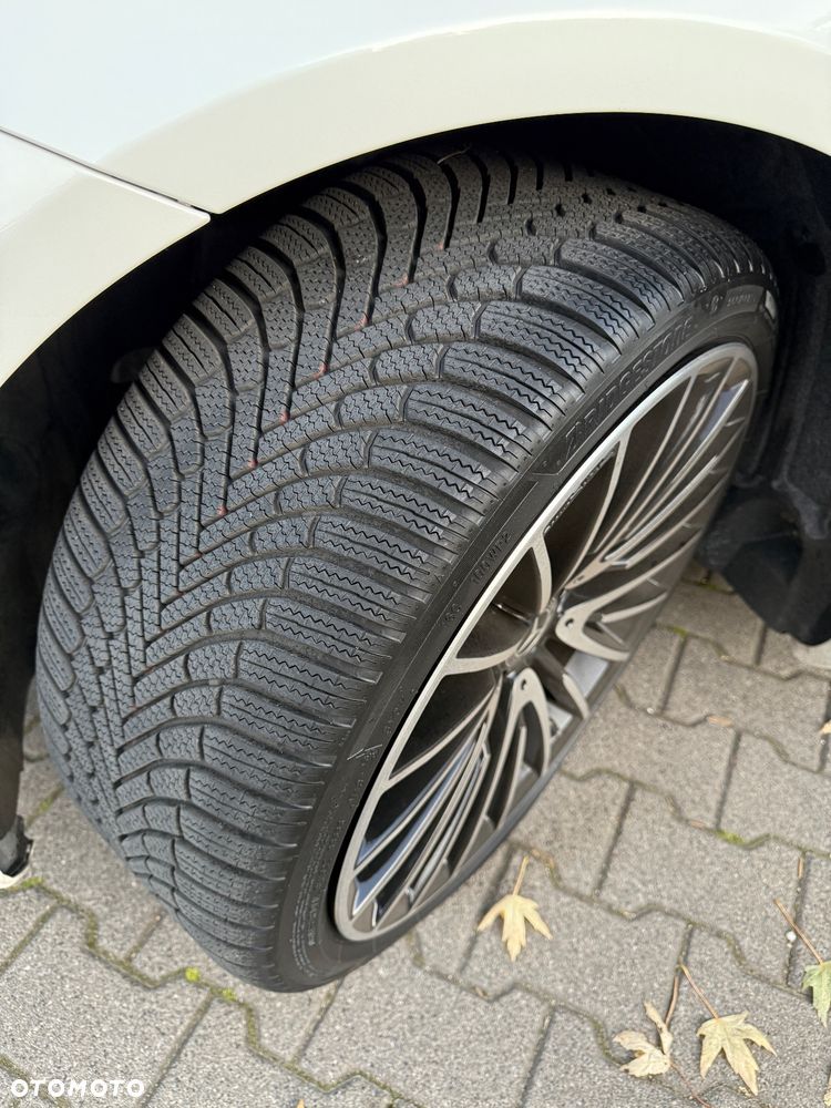 Mercedes-Benz Klasa S 580 4Matic L 9G-TRONIC - 29