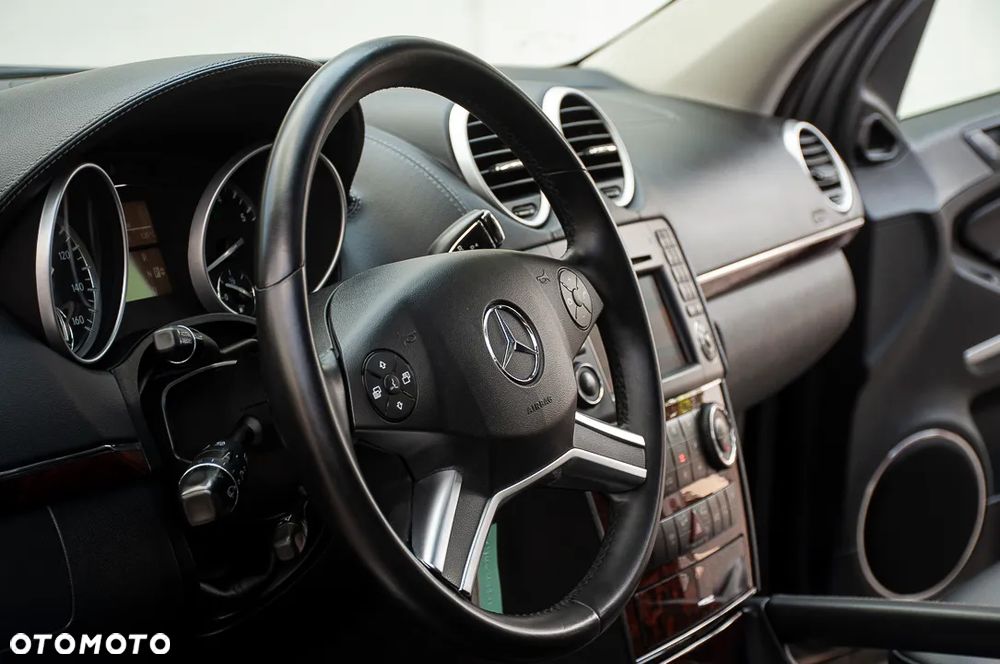 Mercedes-Benz GL 450 4Matic 7G-TRONIC Grand Edition - 21