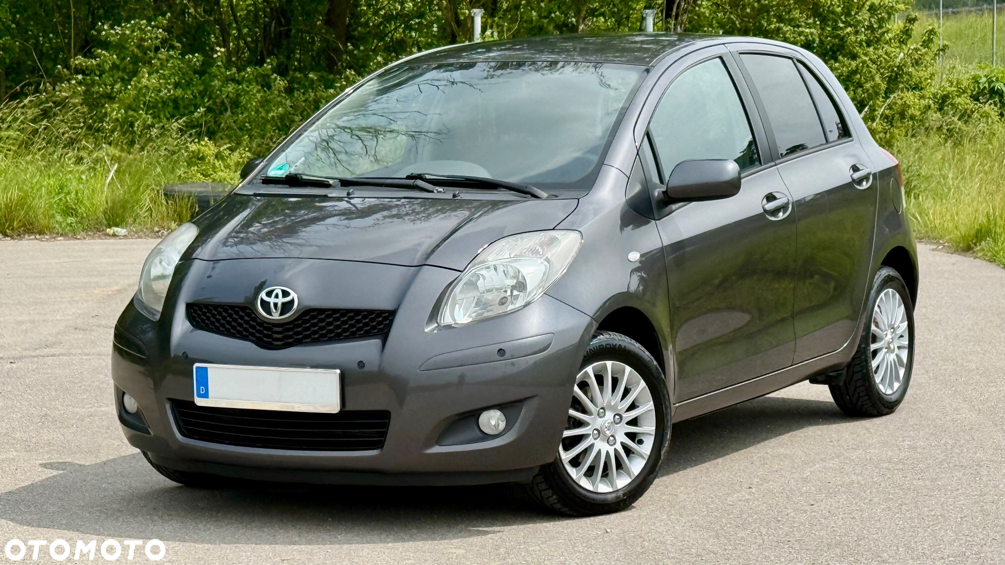 Toyota Yaris - 2