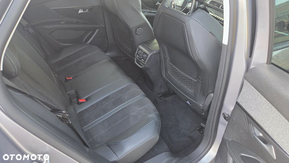 Peugeot 3008 BlueHDi 130 Stop & Start EAT8 Crossway - 9