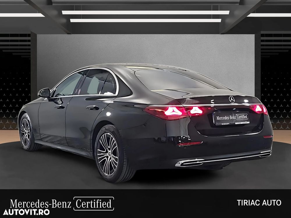 Mercedes-Benz E - 5