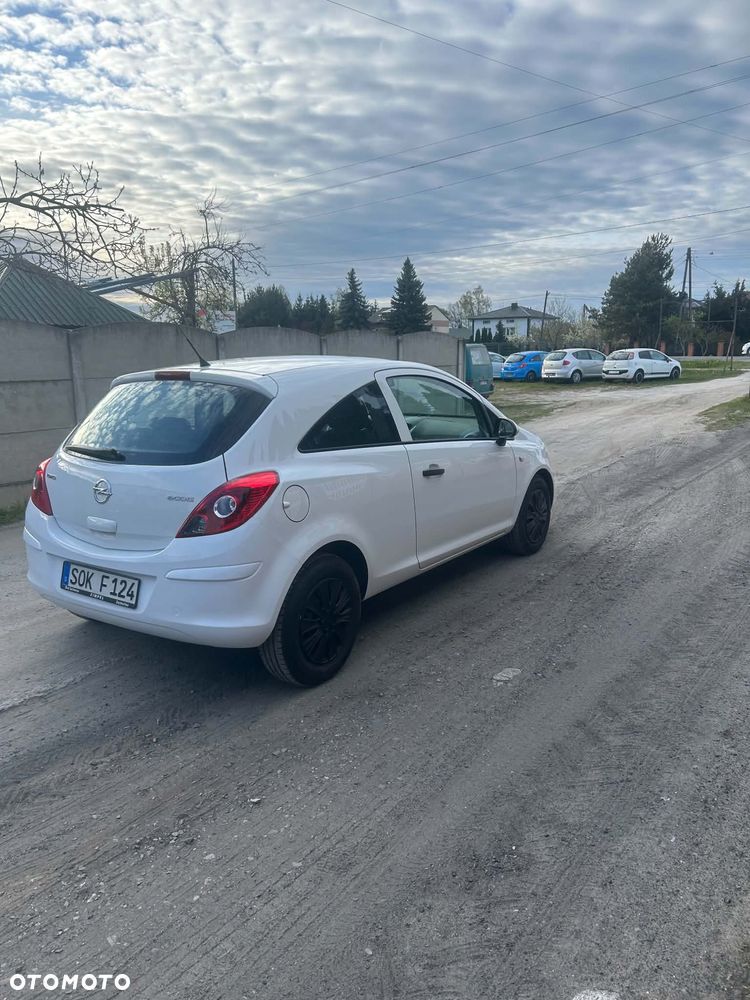 Opel Corsa 1.2 16V Enjoy - 10