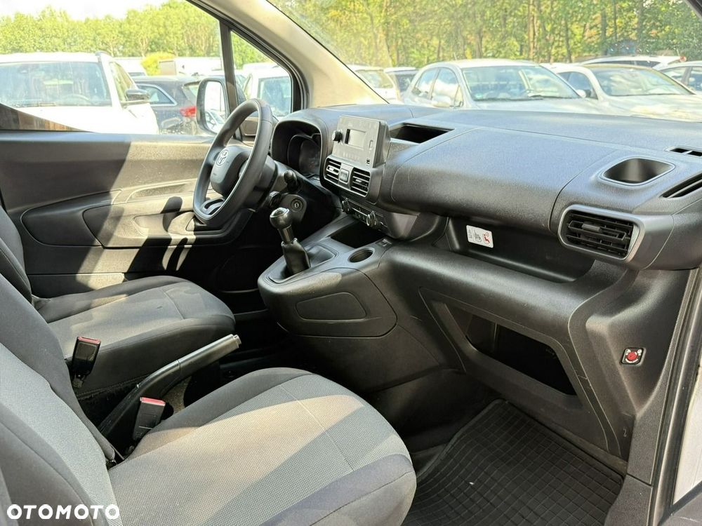 Toyota Proace City - 18