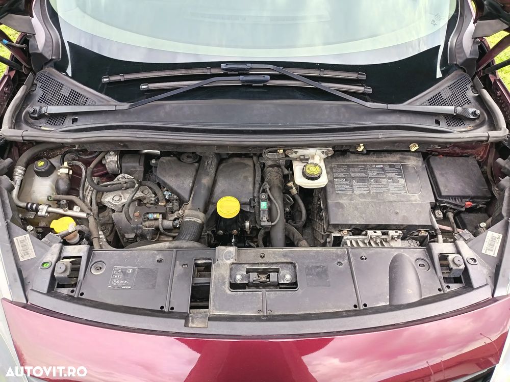 Renault Scenic - 18