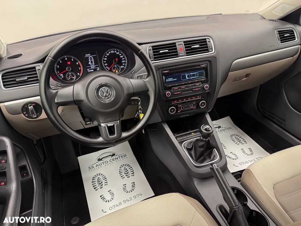 Volkswagen Jetta 1.4 TSI Highline - 20