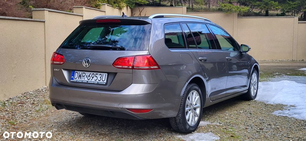 Volkswagen Golf Variant 1.6 TDI BlueMotion Technology Lounge - 4