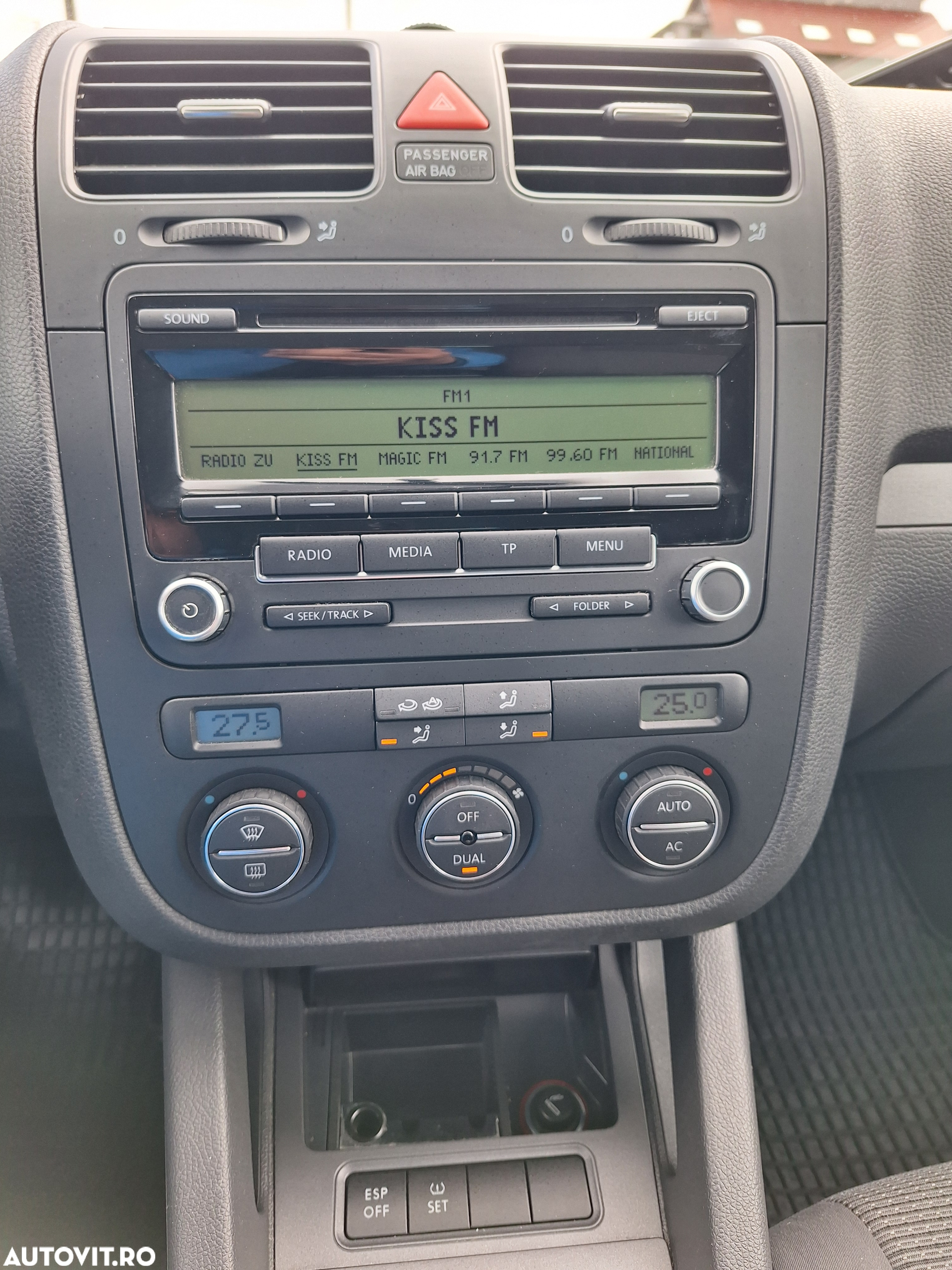 Volkswagen Golf 1.6 Highline - 14